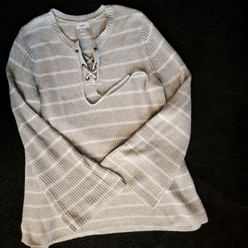 Old Navy Khaki Striped Cable Bell Sleeve Sweater